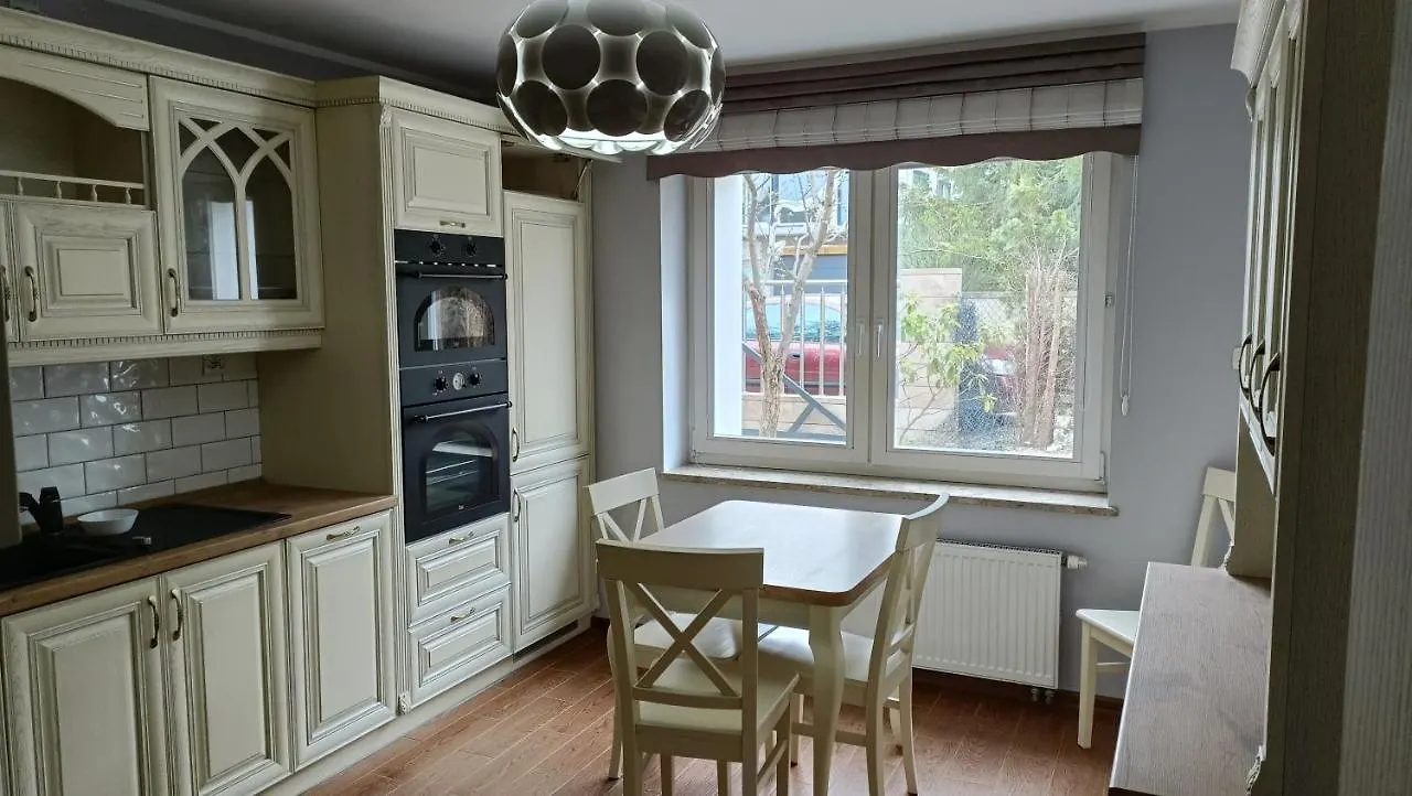Homestay Pokoje Nad Jeziorem Gdansk